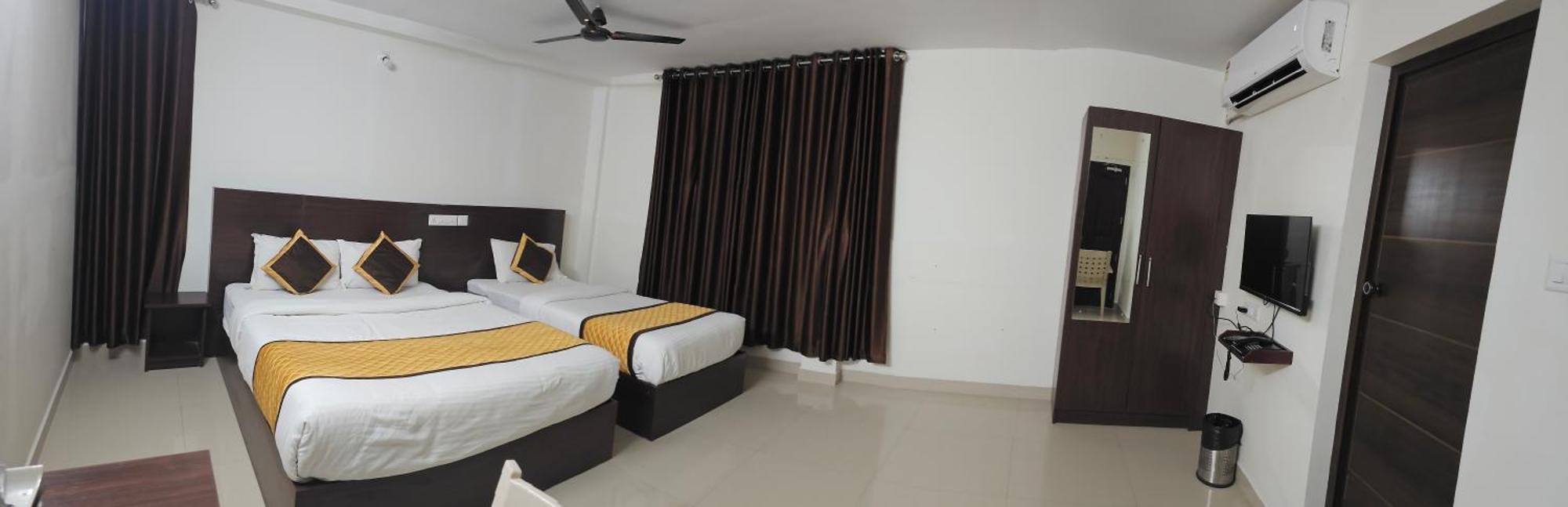 Blueway Residency Downtown Hotel Thiruvananthapuram Exterior foto