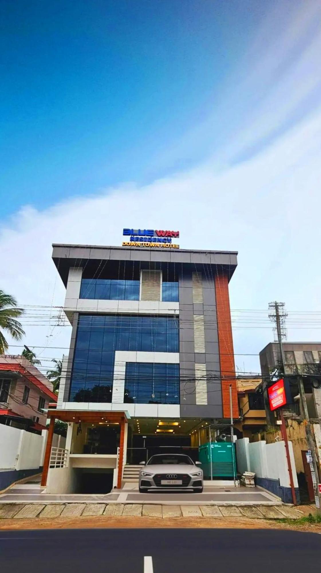 Blueway Residency Downtown Hotel Thiruvananthapuram Exterior foto